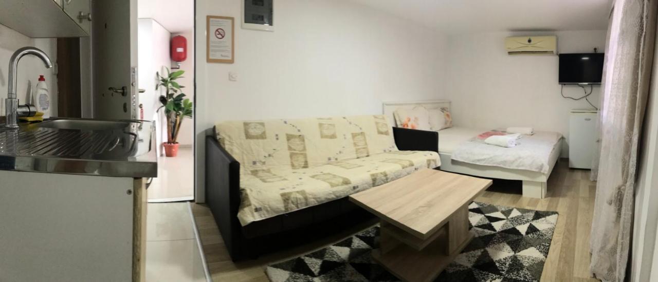 Hotel Venecia Plaza Struga Esterno foto