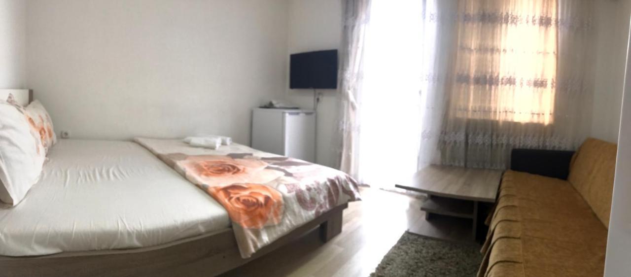 Hotel Venecia Plaza Struga Esterno foto