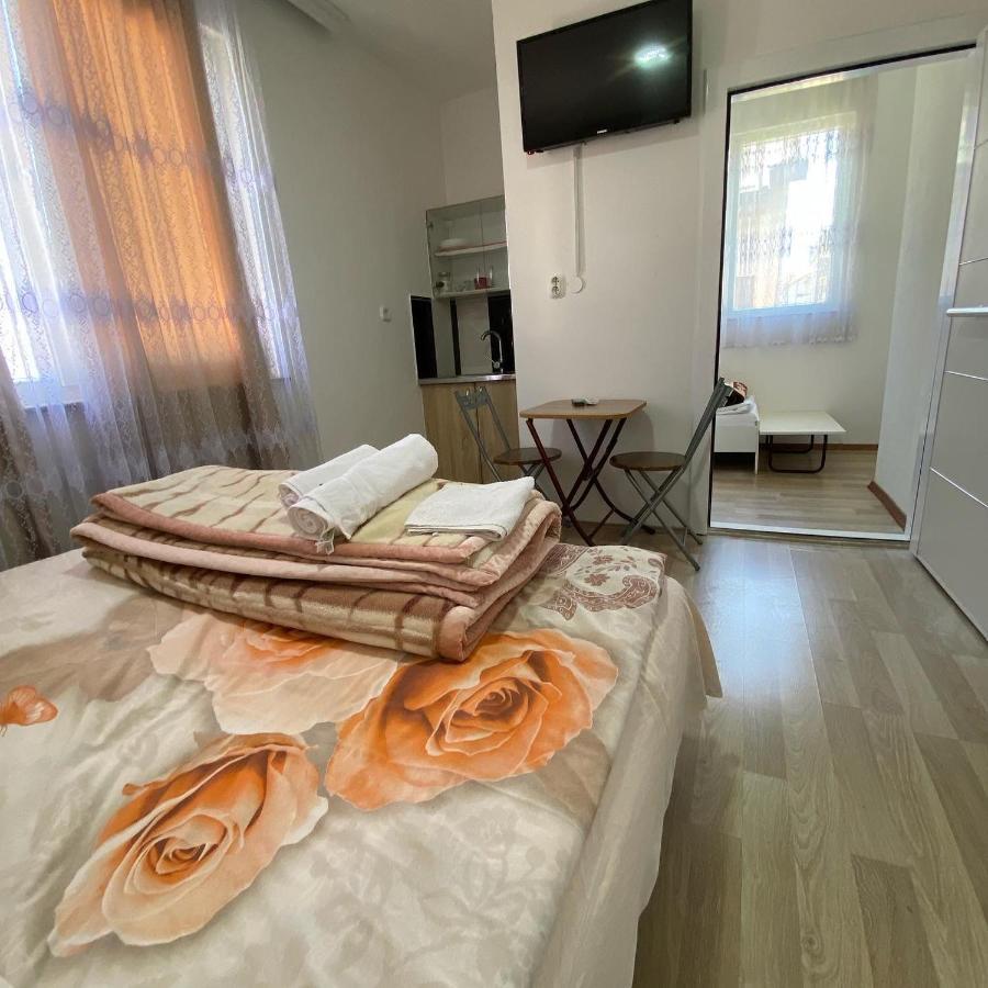 Hotel Venecia Plaza Struga Esterno foto