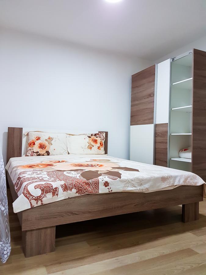 Hotel Venecia Plaza Struga Esterno foto